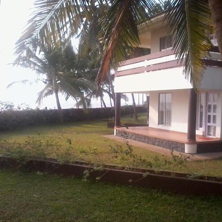 Kappad Beach Resort Chemancheri Exterior foto