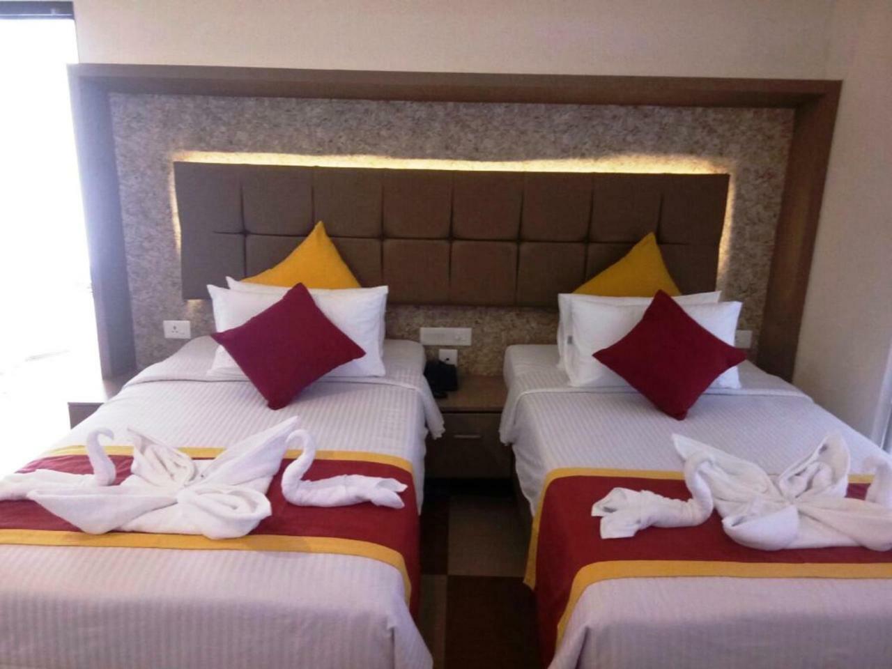 Kappad Beach Resort Chemancheri Exterior foto